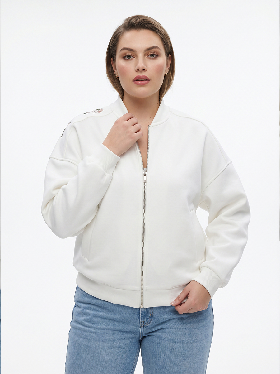 Бомбер молочный женский plus size с вышивкой "Цветущий ветер" 