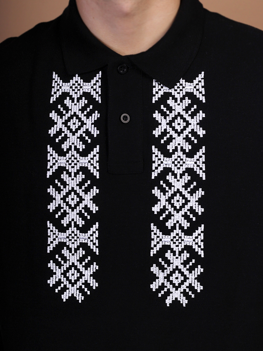 Футболка-поло мужская черная с белой вышивкой "Сонца" 