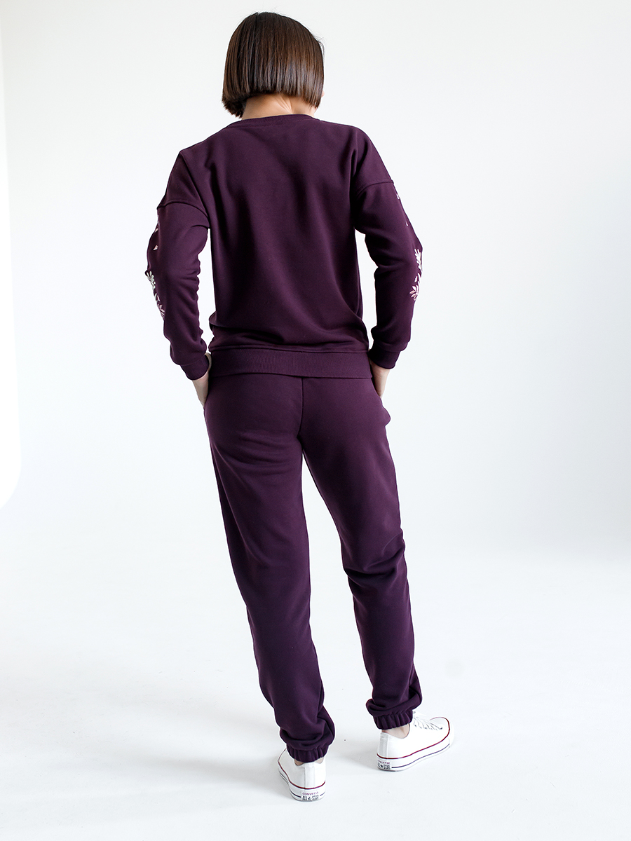 Брюки-джоггеры женские цвета баклажан