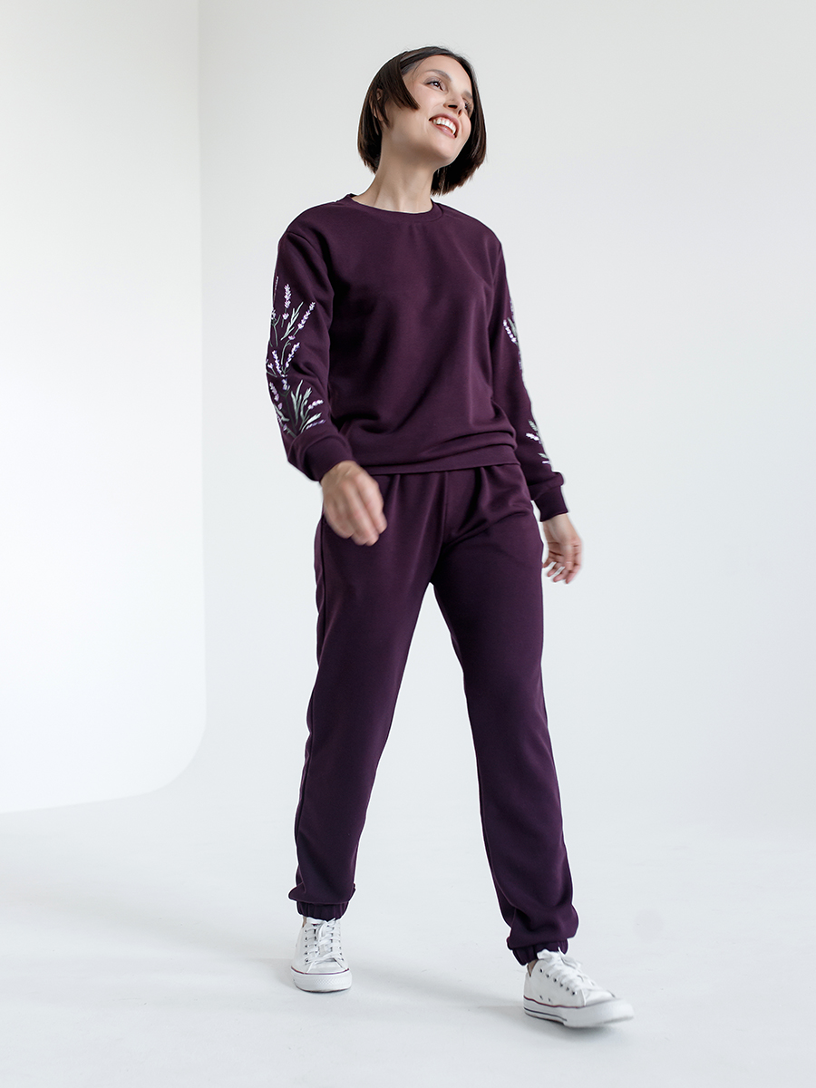 Женский свитшот баклажанового цвета с вышивкой "Лаванда"