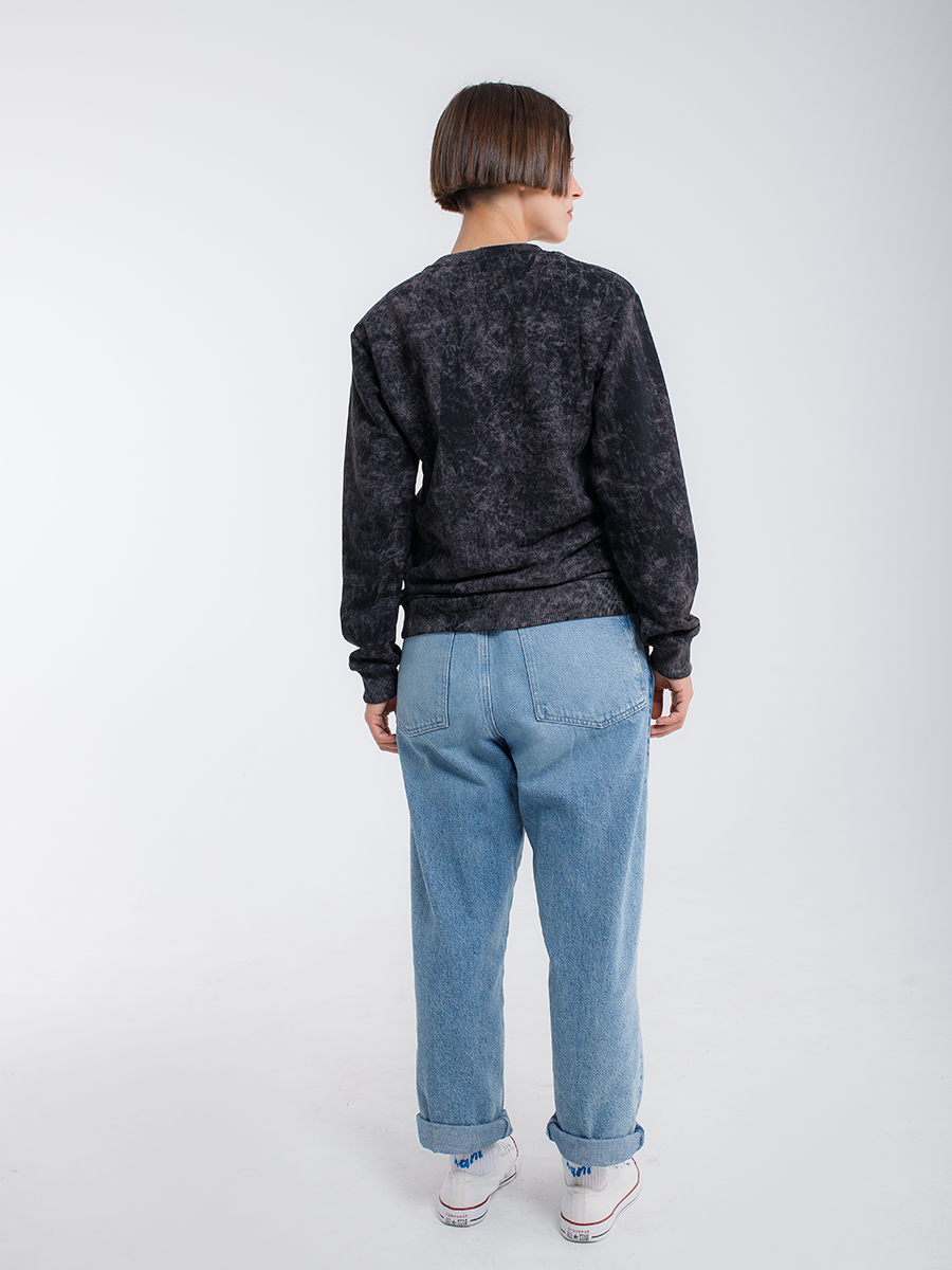 Свитшот графитовый женский с вышивкой "Дрэва жыцця" 