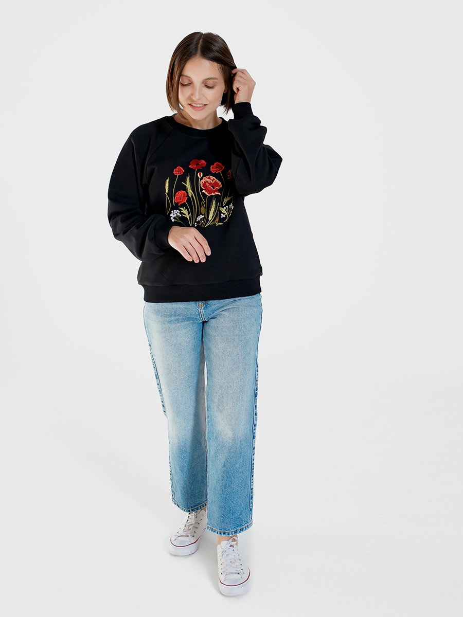 Женский свитшот реглан черного цвета с вышивкой "Маков цвет"