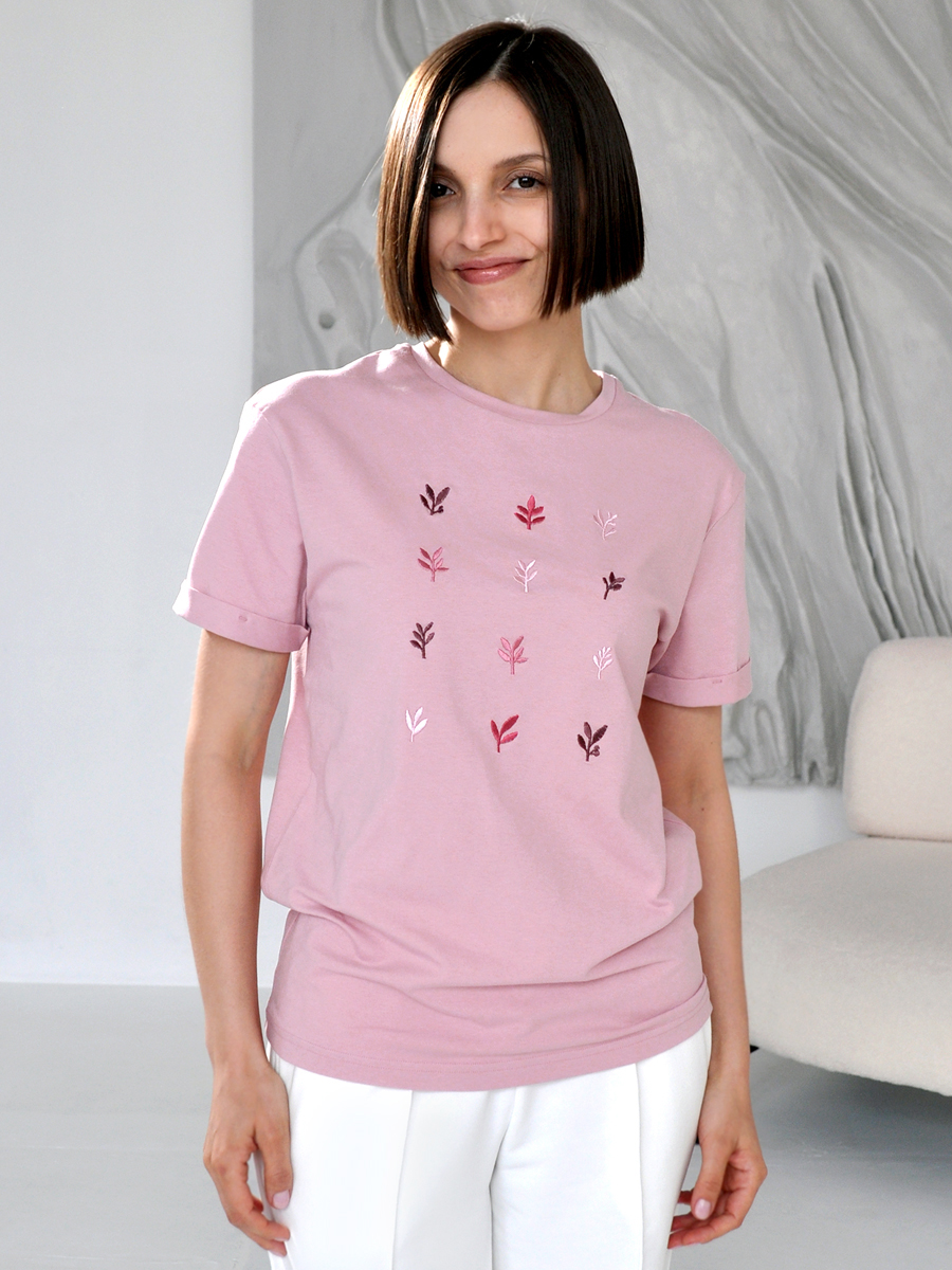 Женская футболка цвета пыльная роза оверсайз с вышивкой "Листопад"