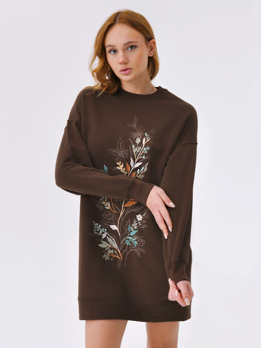 Платье шоколадного цвета с вышивкой "Танец листвы"