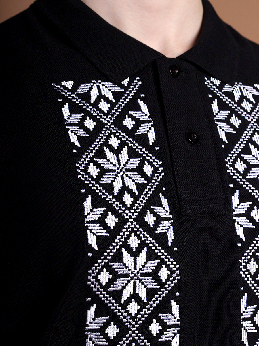 Футболка-поло мужская черная с белой вышивкой "Васьмірог"