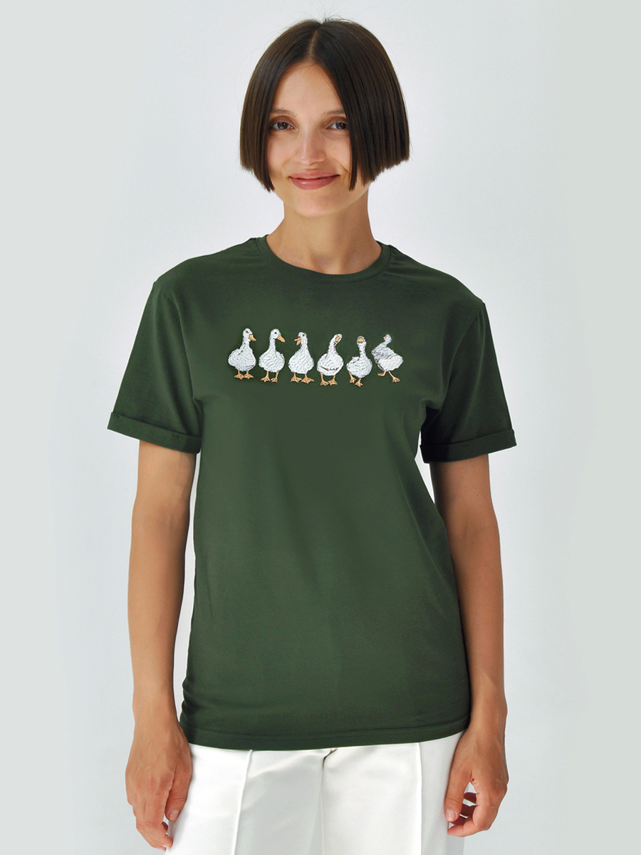 Женская темно-зеленая футболка оверсайз с вышивкой "Гуси"