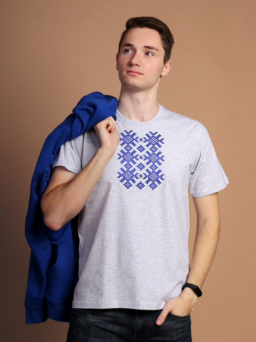 Мужская футболка серая с синей вышивкой  "Ярыла" 