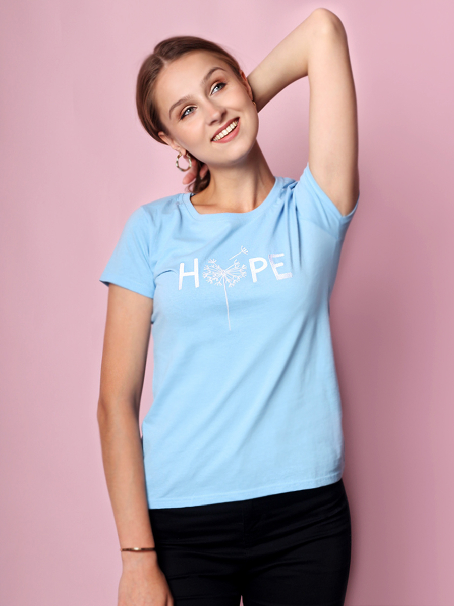 Женская футболка голубая с вышивкой "HOPE" 