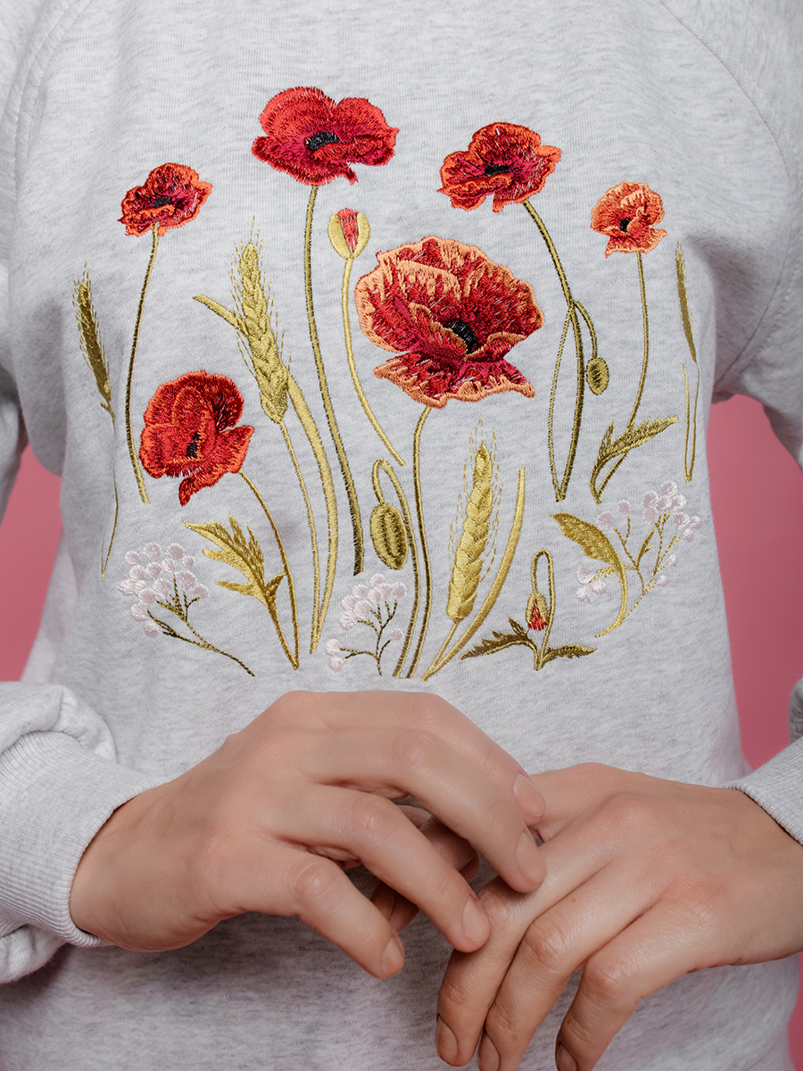 Женский свитшот реглан светло-серый с вышивкой "Маков цвет"