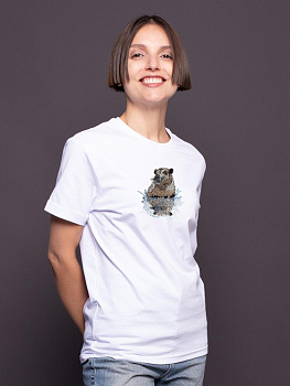 Женская футболка белая оверсайз с вышивкой "Капибара"
