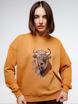 Свитшот женский  оверсайз горчичного цвета с вышивкой "Бизон"
